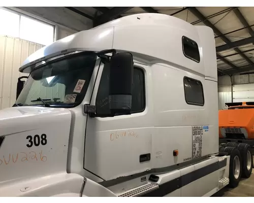 Volvo VNL Cab Assembly