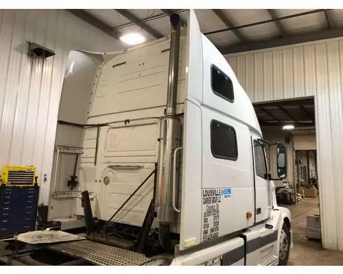 Volvo VNL Cab Assembly