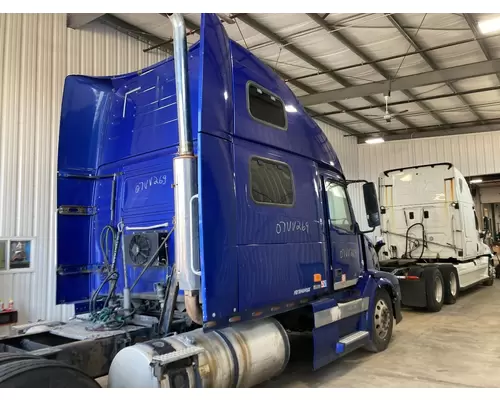 Volvo VNL Cab Assembly