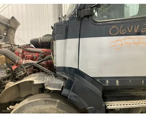 Volvo VNL Cab Assembly