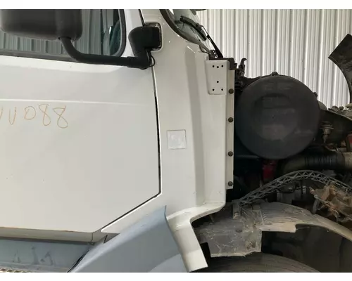 Volvo VNL Cab Assembly