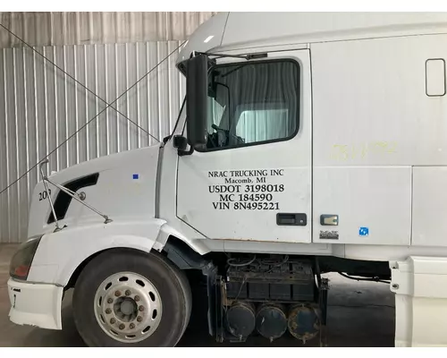 Volvo VNL Cab Assembly