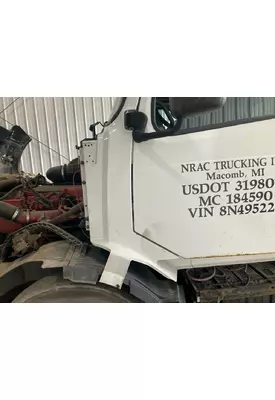 Volvo VNL Cab Assembly