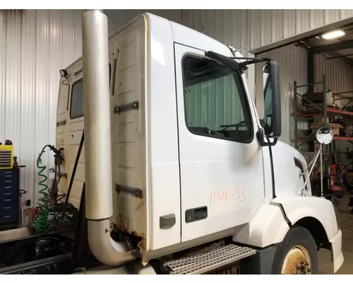 Volvo VNL Cab Assembly