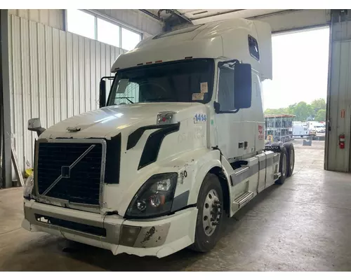 Volvo VNL Cab Assembly