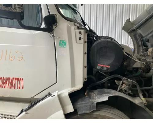 Volvo VNL Cab Assembly