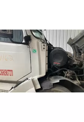 Volvo VNL Cab Assembly