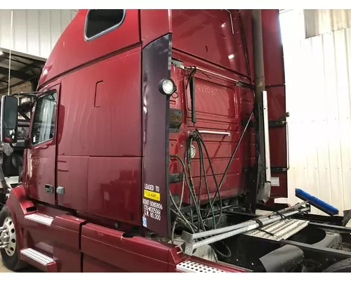 Volvo VNL Cab Assembly