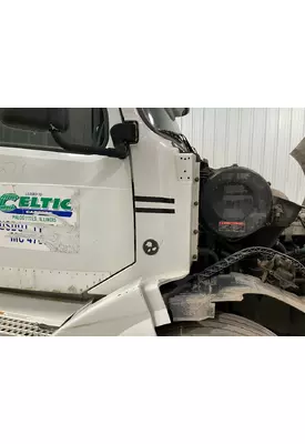Volvo VNL Cab Assembly