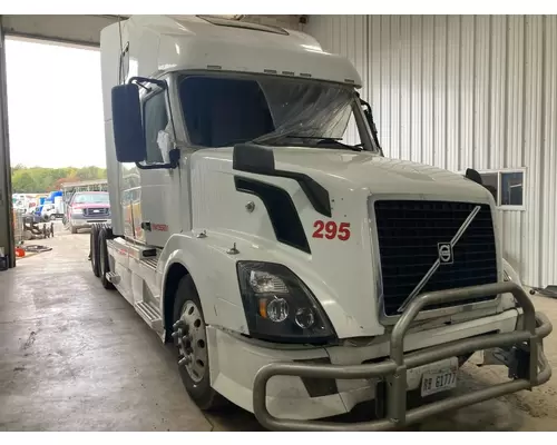 Volvo VNL Cab Assembly