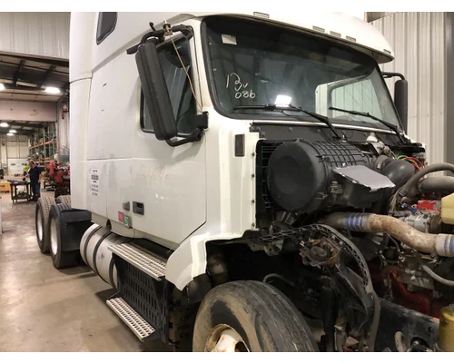 Volvo VNL Cab Assembly