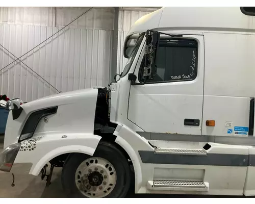 Volvo VNL Cab Assembly