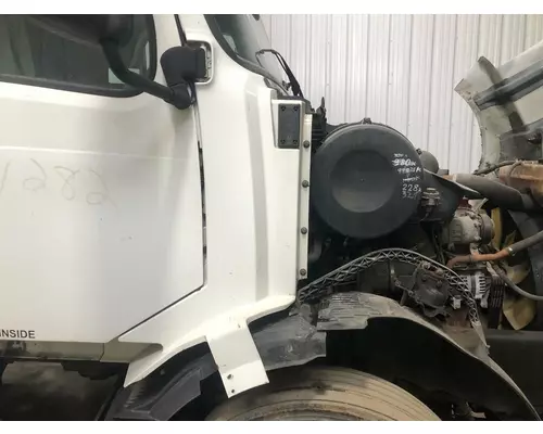 Volvo VNL Cab Assembly