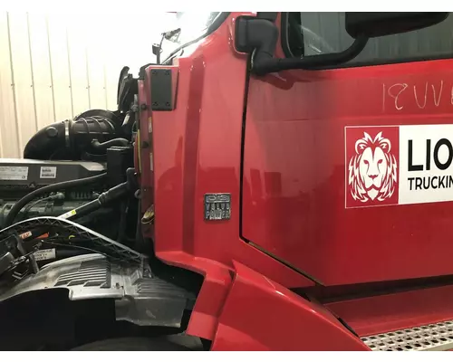 Volvo VNL Cab Assembly