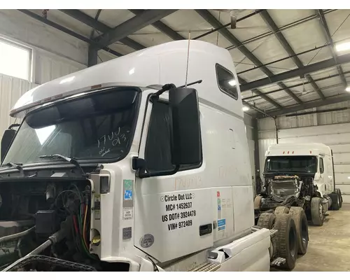 Volvo VNL Cab Assembly