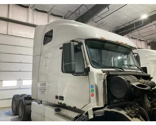 Volvo VNL Cab Assembly