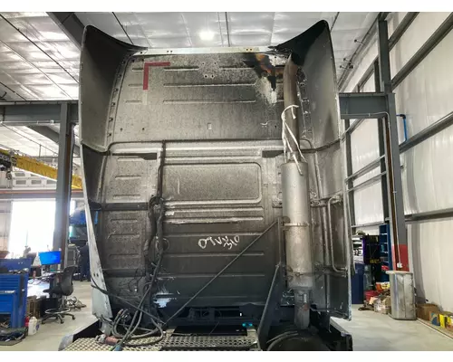 Volvo VNL Cab Assembly