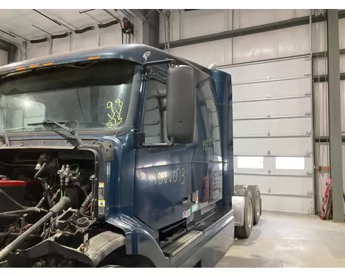 Volvo VNL Cab Assembly