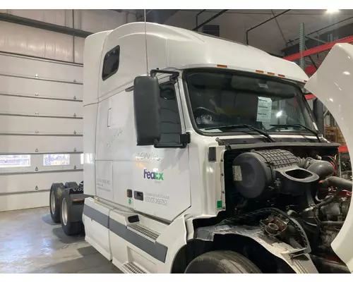 Volvo VNL Cab Assembly