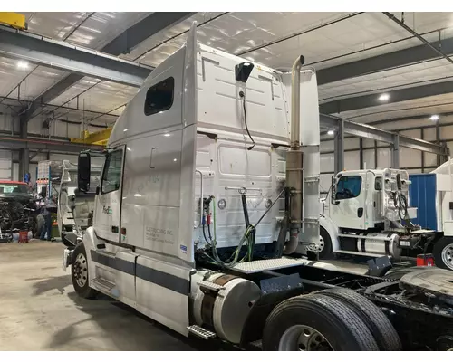 Volvo VNL Cab Assembly