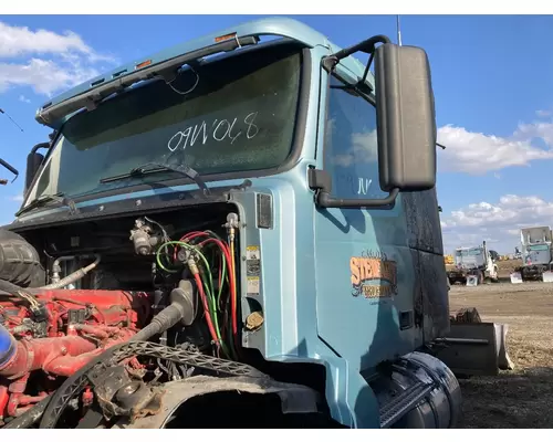 Volvo VNL Cab Assembly