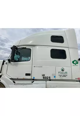 Volvo VNL Cab Assembly