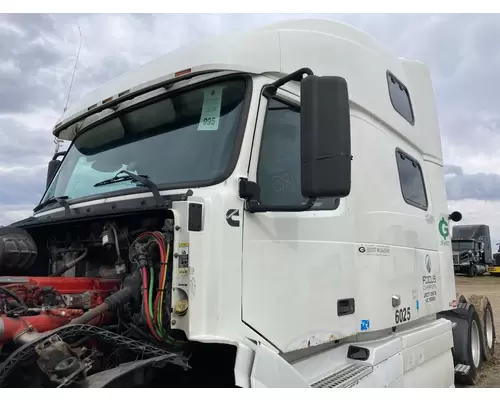 Volvo VNL Cab Assembly