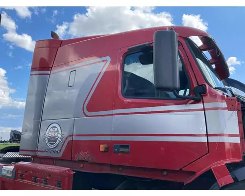 Volvo VNL Cab Assembly