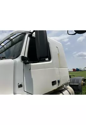 Volvo VNL Cab Assembly