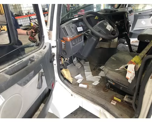 Volvo VNL Cab Assembly