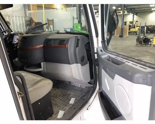 Volvo VNL Cab Assembly