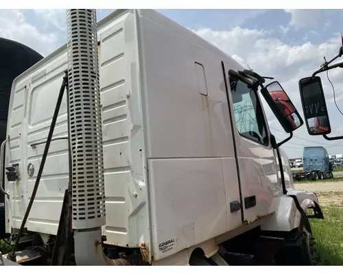 Volvo VNL Cab Assembly