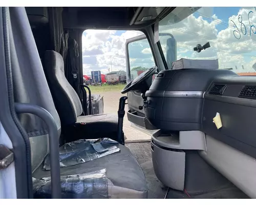 Volvo VNL Cab Assembly