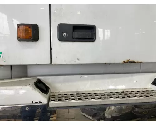 Volvo VNL Cab Assembly