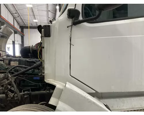 Volvo VNL Cab Assembly
