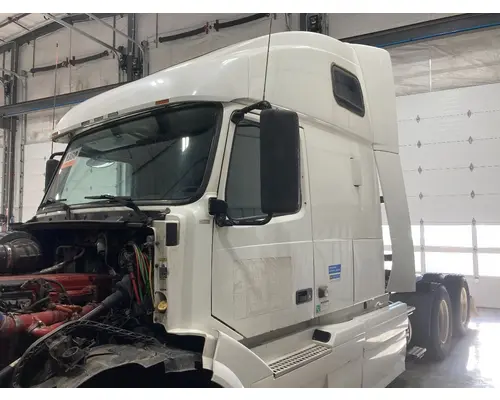 Volvo VNL Cab Assembly