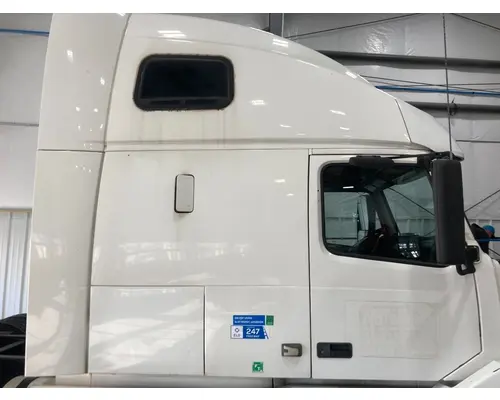 Volvo VNL Cab Assembly