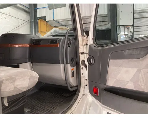 Volvo VNL Cab Assembly