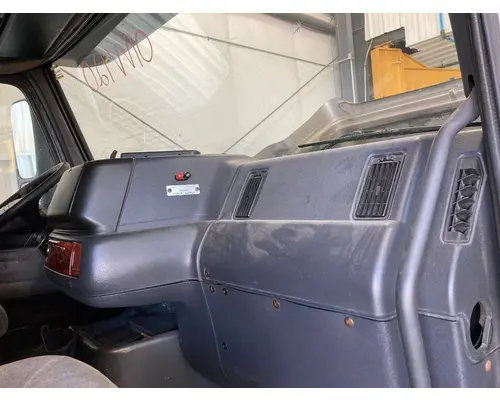 Volvo VNL Cab Assembly