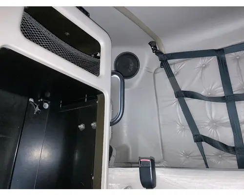 Volvo VNL Cab Assembly