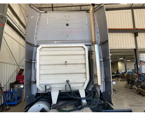 Volvo VNL Cab Assembly