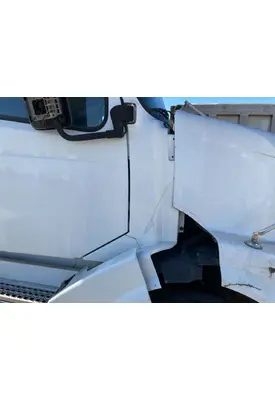 Volvo VNL Cab Assembly