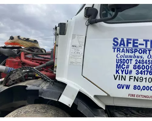 Volvo VNL Cab Assembly