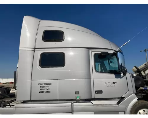 Volvo VNL Cab Assembly