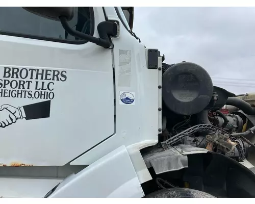 Volvo VNL Cab Assembly