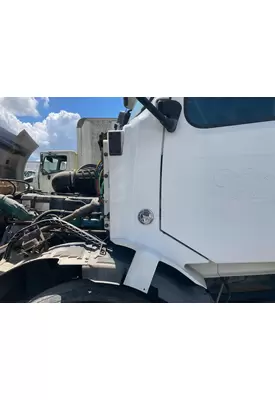 Volvo VNL Cab Assembly