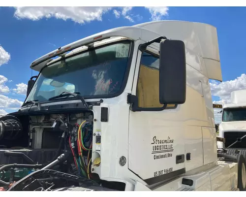 Volvo VNL Cab Assembly