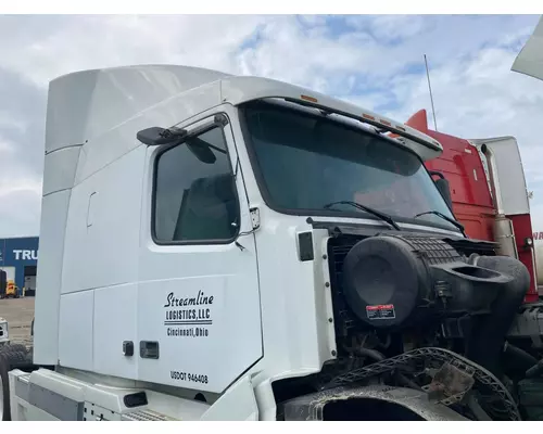 Volvo VNL Cab Assembly