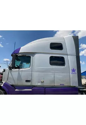 Volvo VNL Cab Assembly