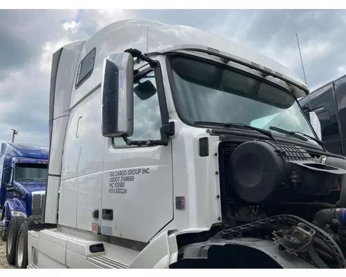 Volvo VNL Cab Assembly